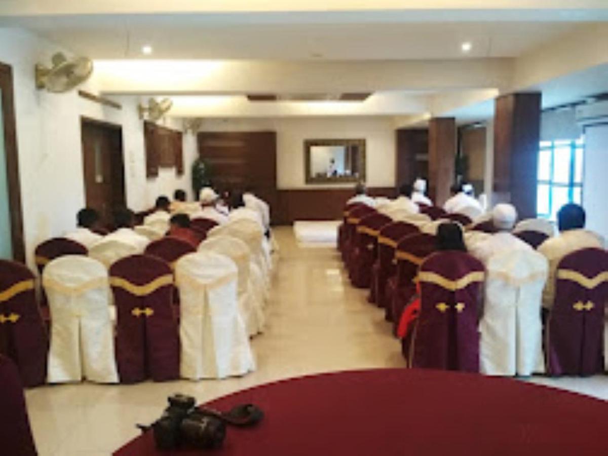 Hotel Sai Saya,Nashik Luaran gambar