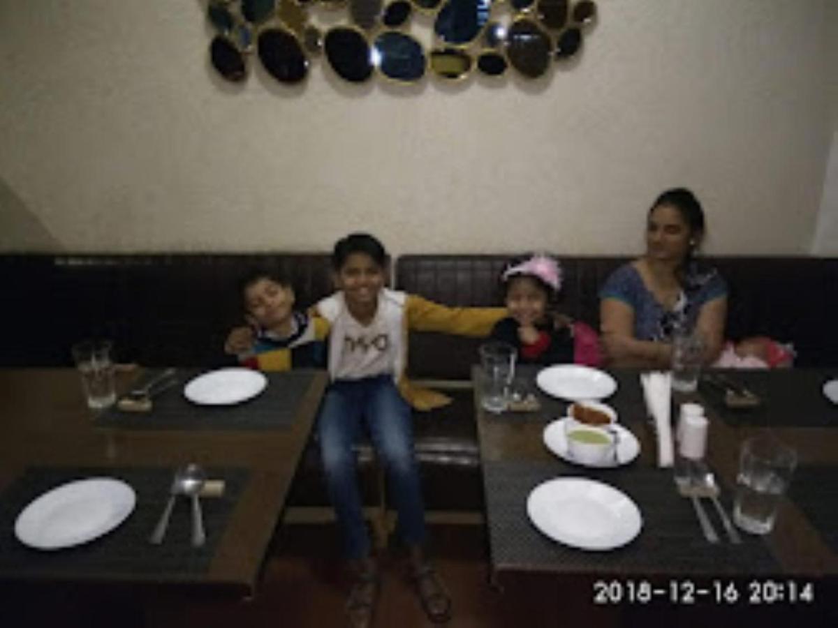 Hotel Sai Saya,Nashik Luaran gambar